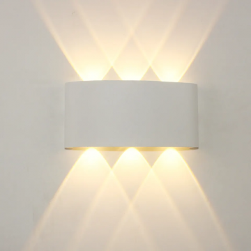 APLICA CU LED EXTERIOR LUMINA CALDA