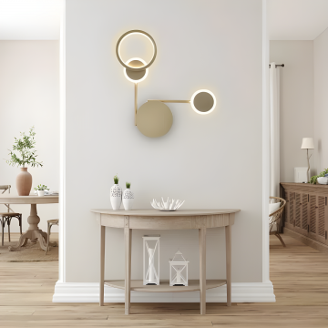 Aplică de Lux cu Design Artistic Asimetric, DM230729, Auriu – Glamour și Funcționalitate în Fiecare Detaliu