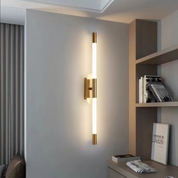 Aplică LED de Perete, Auriu, Iluminare Eficientă și Luxoasă, Model DM9208 – Design Cilindric și Rafinament pentru Interior