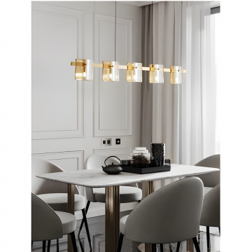 Lustă Aurie cu Design Metallic Elegant, 60 cm, Ideală pentru Orice Spațiu – O notă de rafinament în decorul tău DM01-5/1200L