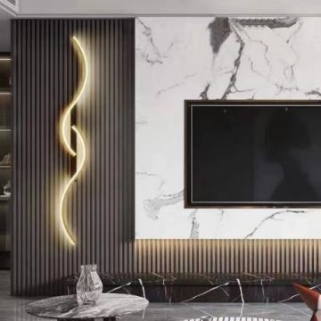 Aplica LED Premium 80cm, Negru+Auriu, Design Sleek – Lumină Reglabilă și Stil Contemporan pentru Spațiile Tale