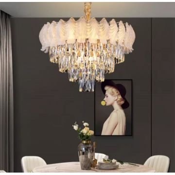 Candelabru de Lux Auriu cu Design Elegant și Cristale, DM6678/600 – Iluminare Rafinate pentru Livinguri și Saloane de Lux