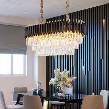 Candelabru de Lux cu Cristale – Design Opulent pentru Interioare Elegante și Spații Exclusiviste