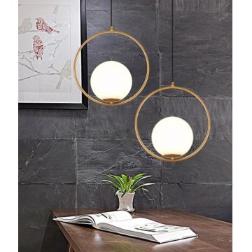 Lustră Tip Pendul Exclusivistă, Albă cu Detalii Aurii, DM1113/1 – Iluminare Elegantă pentru Livinguri și Sufragerii