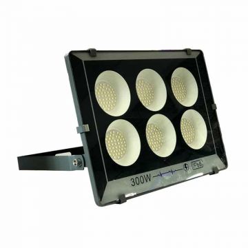 Proiector LED 300W, Lumină Rece – O Alegere Premium pentru Iluminat Exterior și Clădiri Comerciale
