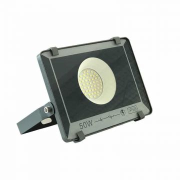 Proiector LED 50W, Lumină Rece – O Alegere Premium pentru Iluminat Durabil și Eficient în Spații Exterioare