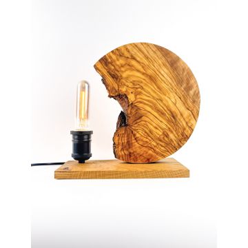 Lampa din lemn de maslin